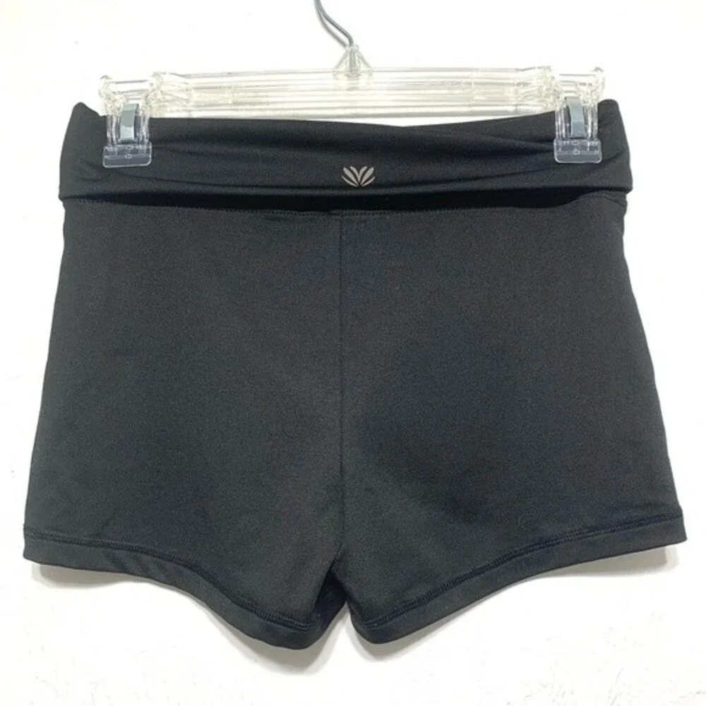 Forever 21 Black Bootie Short Stretch Shorts Dance Workout High Waist size XS